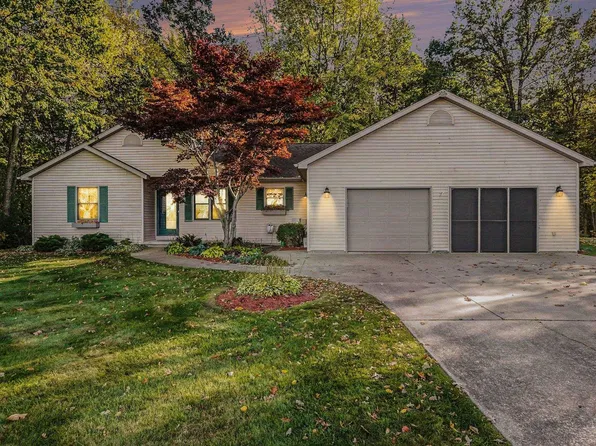2086 Lebourdais Rd, Linwood, MI 48634