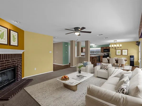 4333 Highgate Rd, Fort Worth, TX 76244