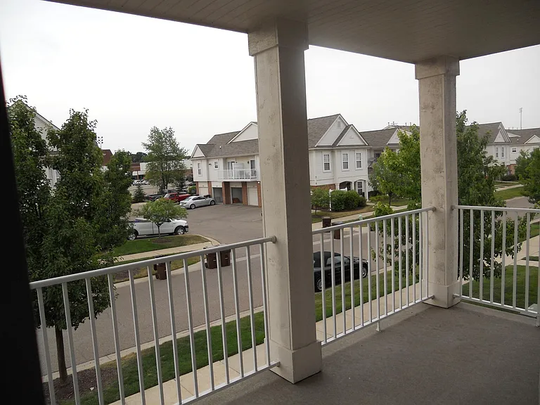 8102 Addington Dr #TOWNHOUSE — Photo 15