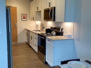 12201 Larchmere Blvd APT 322, Cleveland, OH 44120