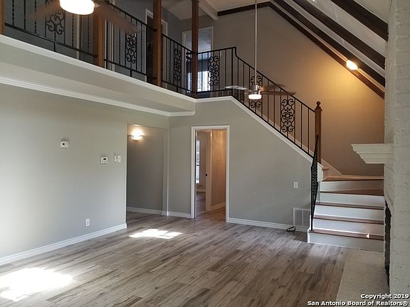 5th image of 15206 Eagle Grove St