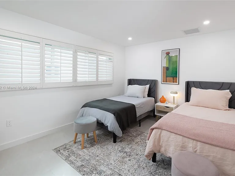1575 Osprey Ave — Photo 35