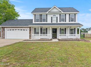 110 Marvin Glen Ct, Richlands, NC 28574