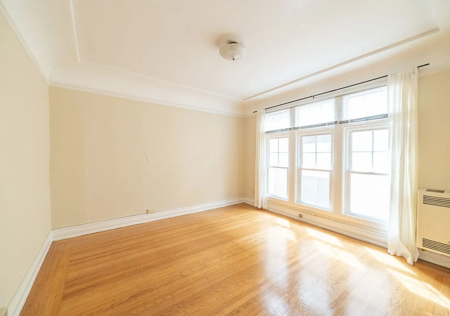 415 Perkins — Photo 2