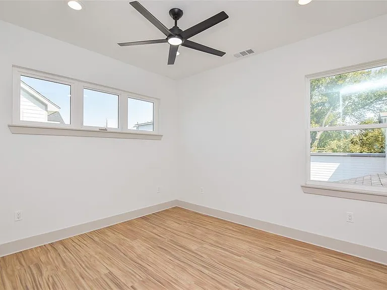 7103 Bennett Ave #2 — Photo 15