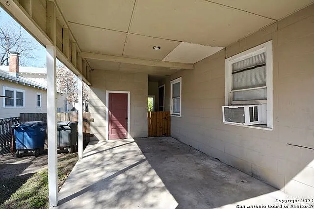 303 E Faust St — Photo 3