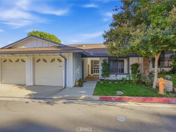 19432 Oak Crossing Rd, Santa Clarita, CA 91321