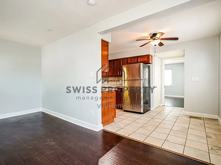 3381 Norwood St — Photo 3
