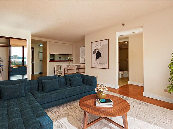 4th image of 5333 Likini St APT 1005