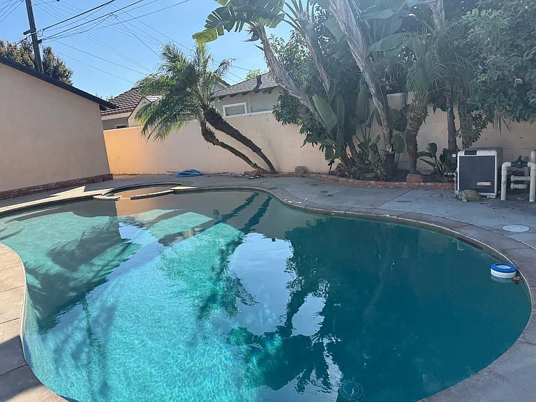 10247 Eglise Ave — Photo 3