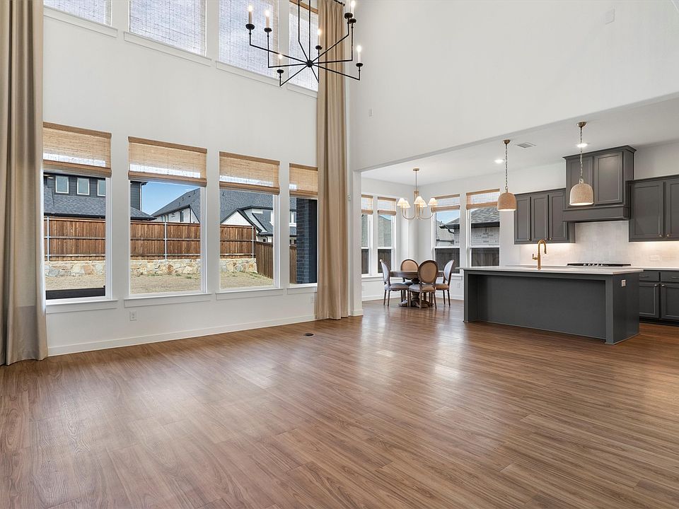 1st image of 1421 Valor Way