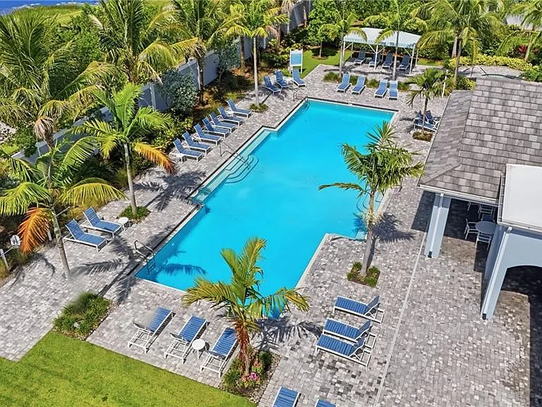 2560 Seychelles Dr #1003 — Photo 24