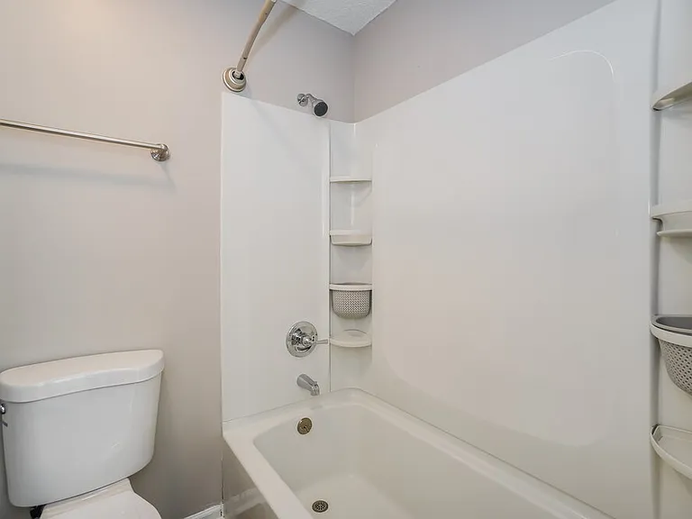 5305 Frisco Dr — Photo 16