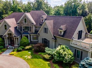 356 Burroughs Rd, Boxboro, MA 01719