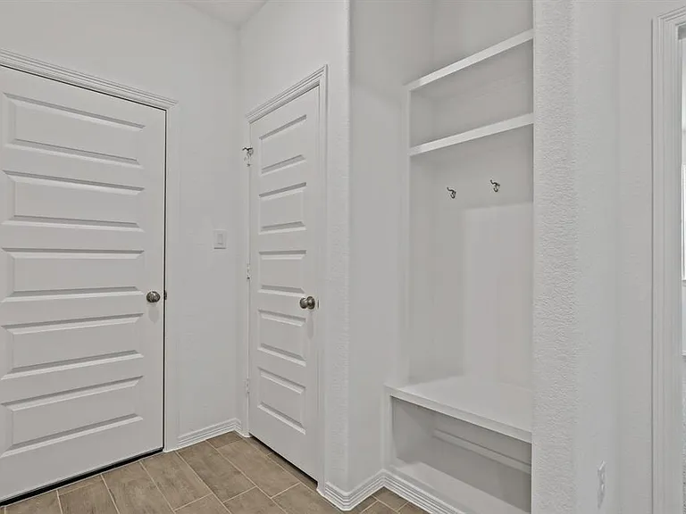23015 Forebear Dr — Photo 10