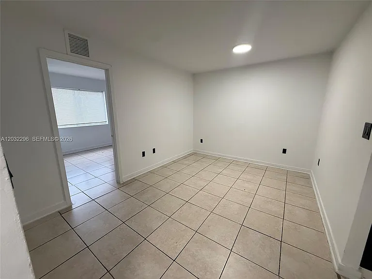 12215 W Dixie Hwy #107 — Photo 3