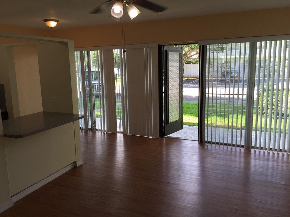 2nd image of 1911 NE 8th Ct APT 133