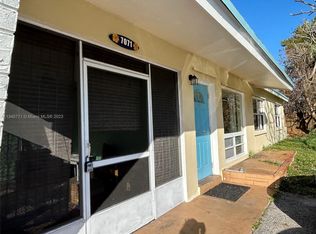 7071 Hope St, Hollywood, FL 33024