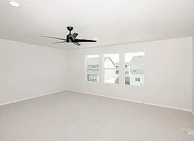 4 bed, 3250 sqft, $3,400 — Photo 3