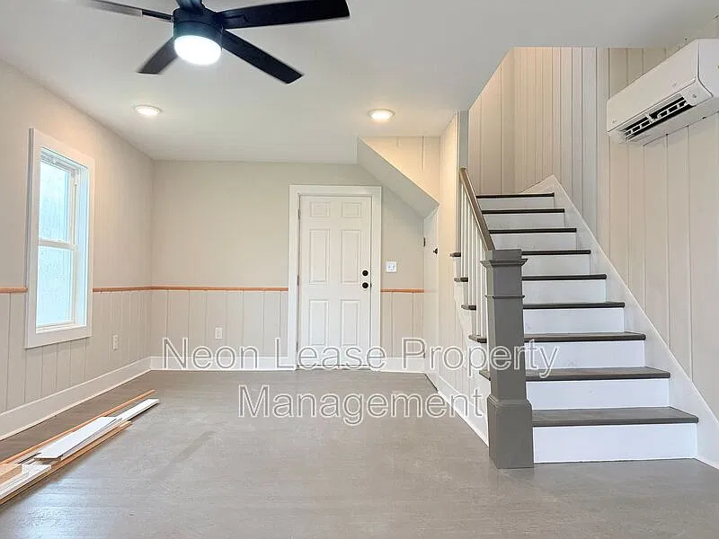 3 bed, 1.0 bath, $1,795 — Photo 3