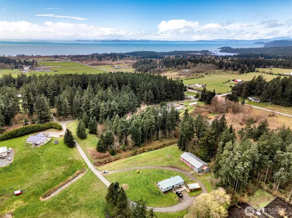 4540 Monkey Hill Road, Oak Harbor, WA 98277