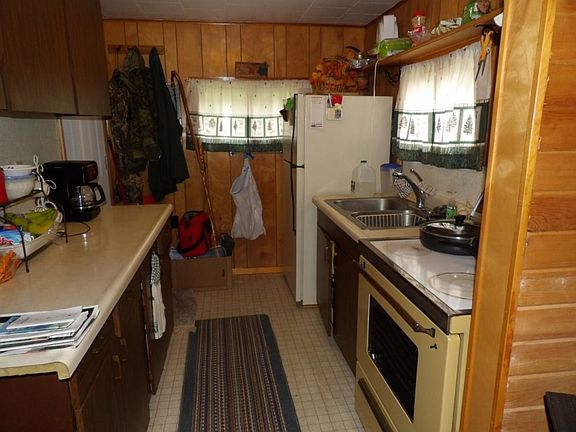 3rd image of 3886W Cicak Road