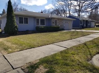 419 W Maple Ave, Fergus Falls, MN 56537