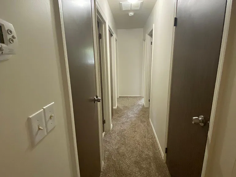 1650 Saratoga Dr — Photo 13