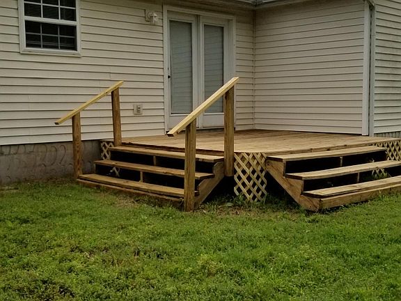 3rd image of 2715 Windemere Dr