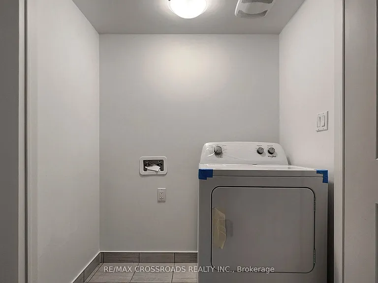 781 Kootenay Path — Photo 28