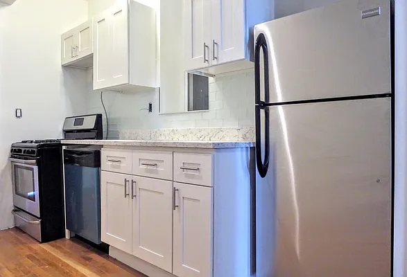 Rented by Bold New York | media 8