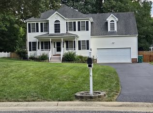 1515 Hardwood Ct, Midlothian, VA 23114