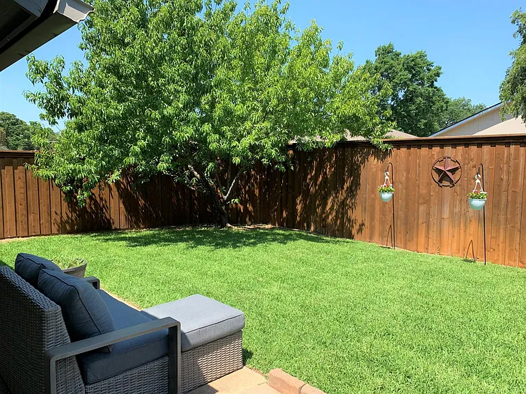 3317 Newkirk Dr — Photo 20