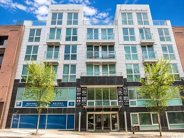 13215 41st Ave #4C