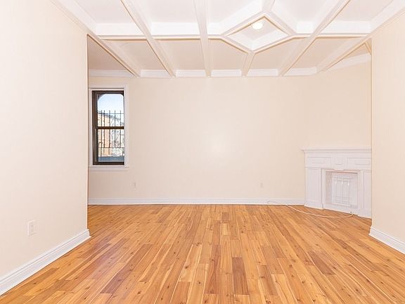 5th image of 1356 Pacific St #B1