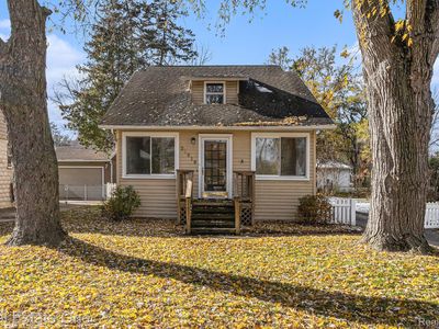 21619 Oxford Ave, Farmington Hills, MI, 48336