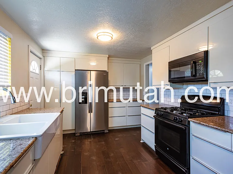 1313 E 8425 S — Photo 7