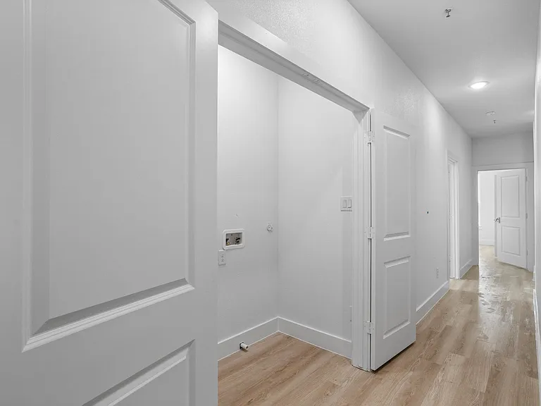 2400 Benbrook Dr #108 — Photo 21