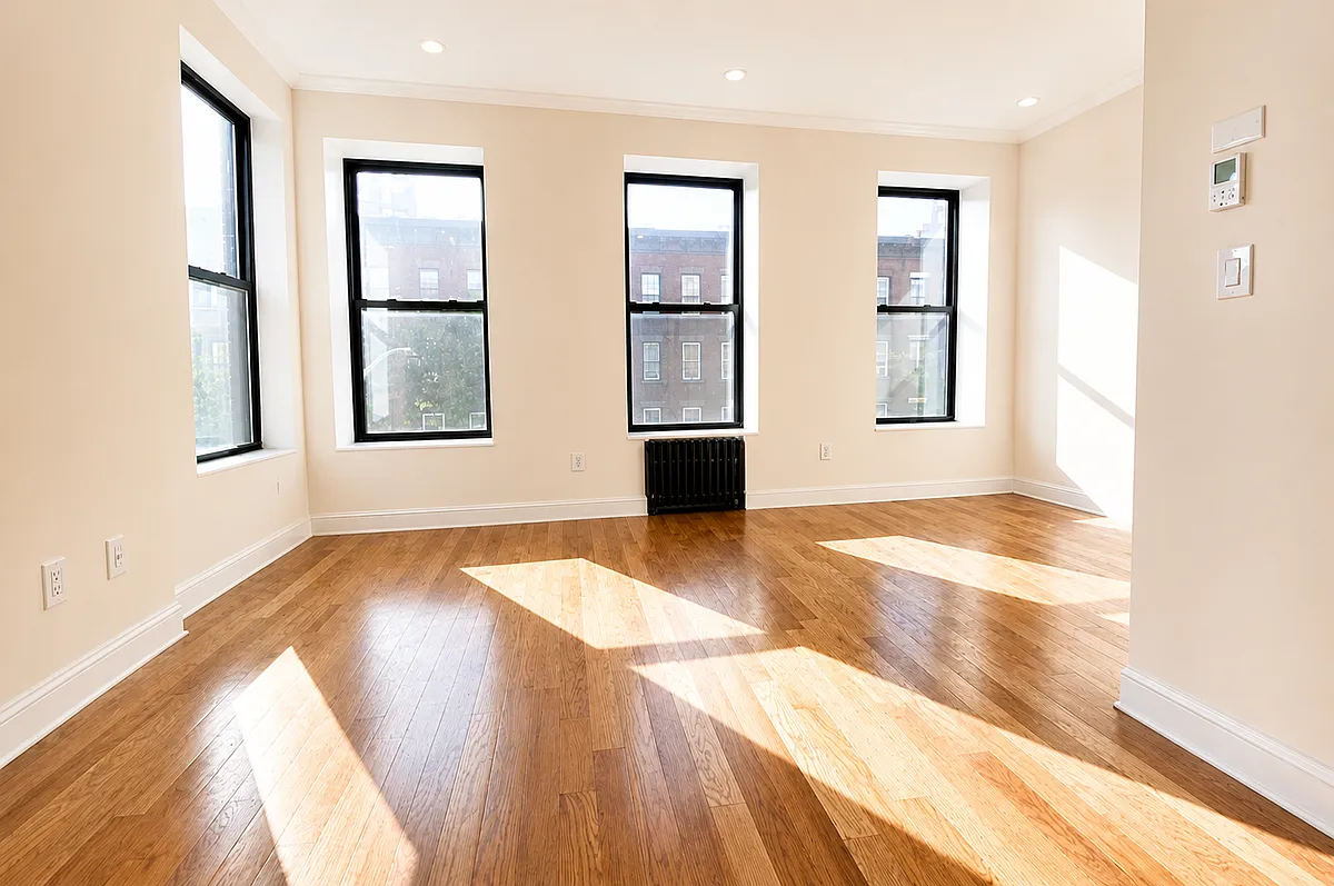 Building Photo - 77 5th Ave #3F