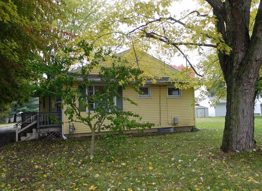 1st image of 990 Merkle Ave