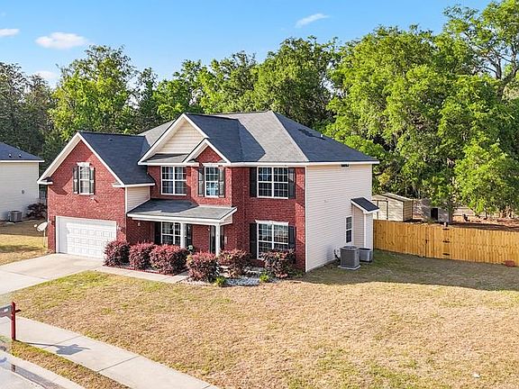 3rd image of 258 Nashview Trl