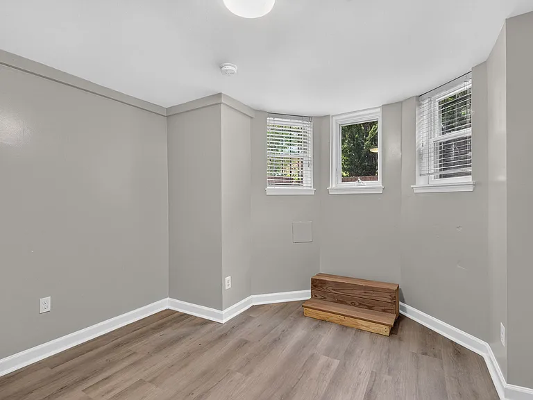 451 M St NW #B — Photo 13
