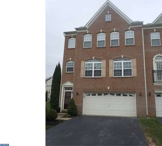 8 Wisteria Way, Bear, DE 19701 | Zillow