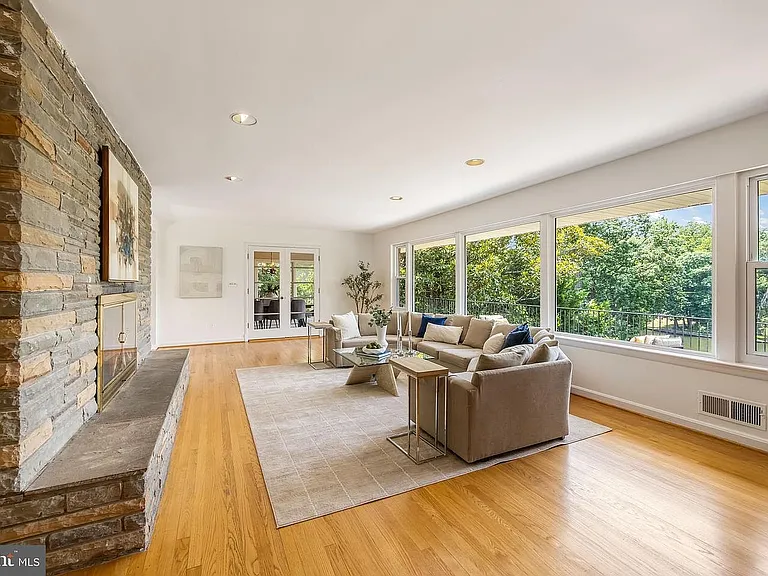 3612 Ridgeway Ter — Photo 38