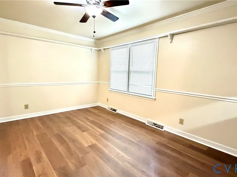 11625 Chester Station Dr — Photo 3