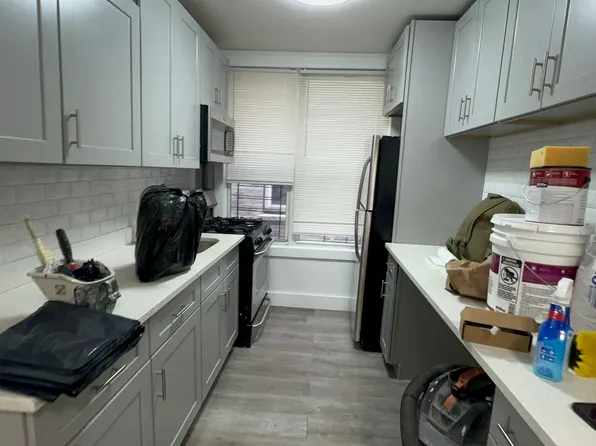 729 Noble Ave #1, Bronx, NY 10473