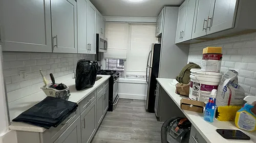 729 Noble Ave Photo 1