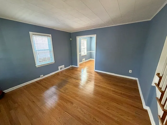639 Emerson St NE — Photo 7