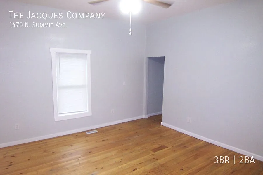 Newly Updated 3 Bedroom 2 Bath Home in Springfield's Midtown Neighborhood — Photo 3