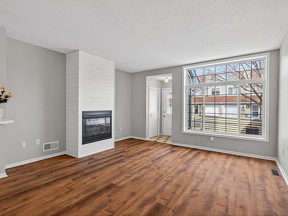 5th image of 15345 Greenhaven Ln APT 110
